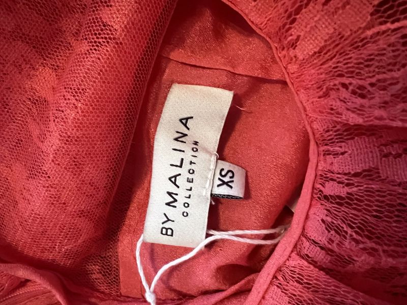 101943 - By Malina kjole