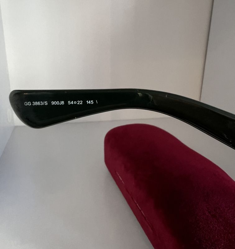 101901 - GUCCI blomster solbriller 