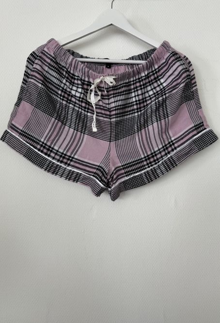 Hovedbilde 2036- pysj sett DKNY