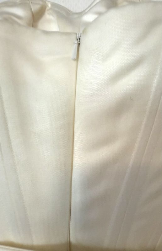 101911- Brudekjole fra Whitestory